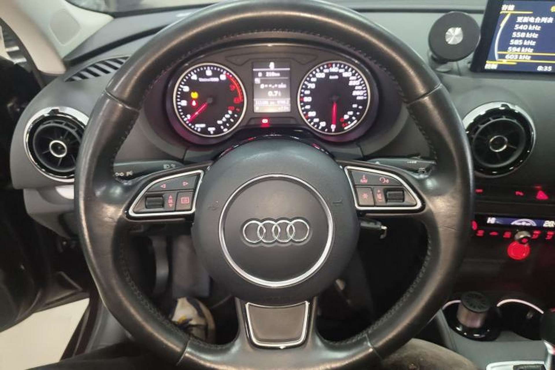 Used Audi A3 2015 Limousine 35 TFSI Millionth Anniversary Comfort Model Steering Wheel