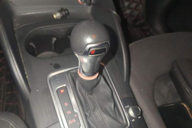 Used Audi A3 2015 Sportback 35 TFSI Millionth Anniversary Intelligent Leading Model Gear Lever