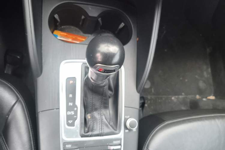 Used Audi A3 2015 Cabriolet 40 TFSI Gear Lever