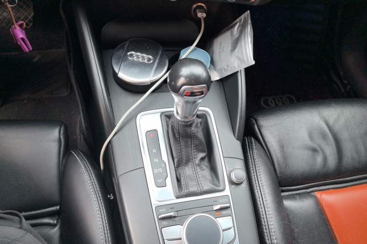Used Audi A3 2015 Sportback 45 TFSI S line sports model Gear Lever