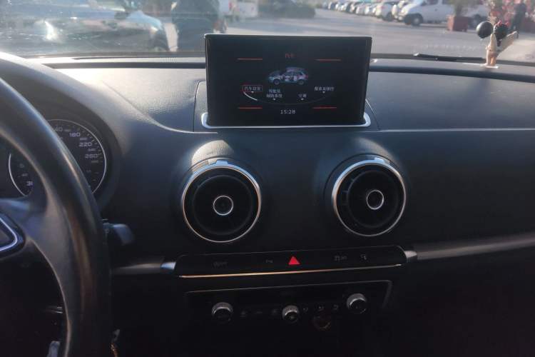 Used Audi A3 2015 Sportback 35 TFSI Millionth Anniversary Comfort Model Audio And AC Panel