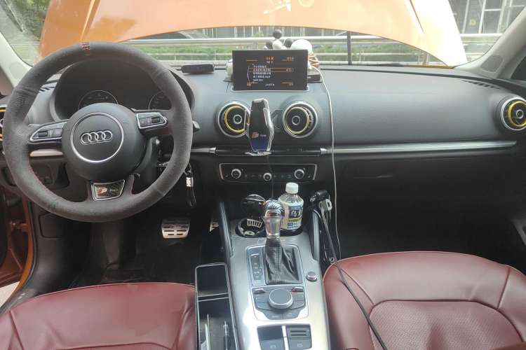 Used Audi A3 2015 Limousine 35 TFSI Millionth Anniversary Intelligent Leading Model Center Console