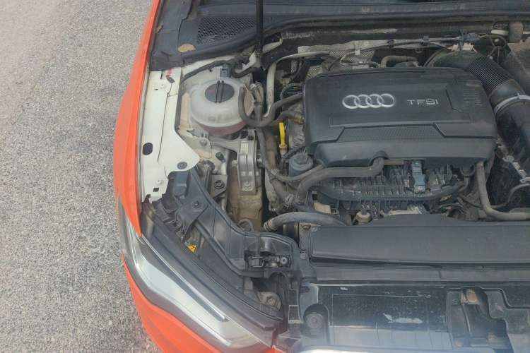 Used Audi A3 2015 Sportback 45 TFSI S line sports model Engine Bay Right