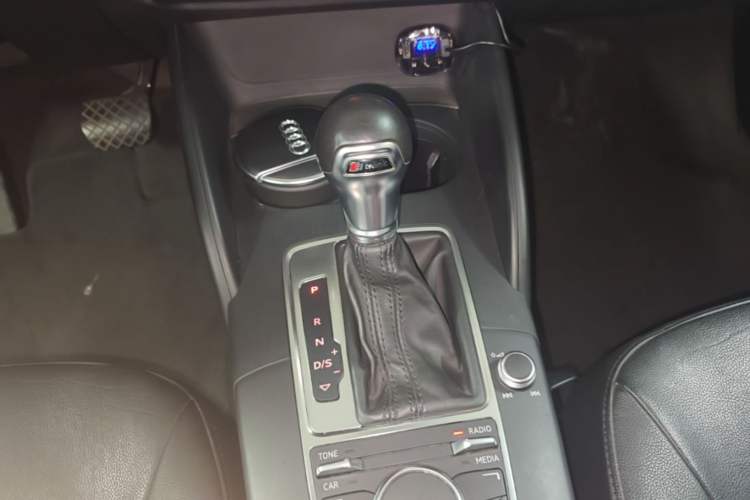 Used Audi A3 2015 Limousine 35 TFSI Millionth Anniversary Intelligent Leading Model Gear Lever