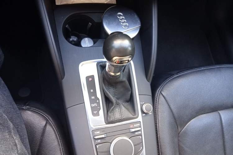 Used Audi A3 2015 Sportback 35 TFSI Millionth Anniversary Intelligent Leading Model Gear Lever