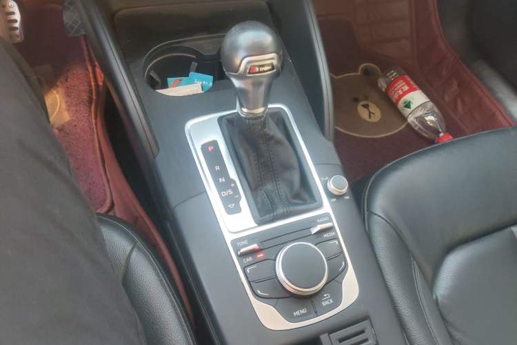 Used Audi A3 2015 Sportback 35 TFSI Millionth Anniversary Comfort Model Gear Lever