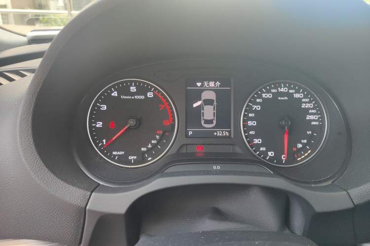 Used Audi A3 2015 Limousine 35 TFSI Millionth Anniversary Comfort Model Instrument Cluster