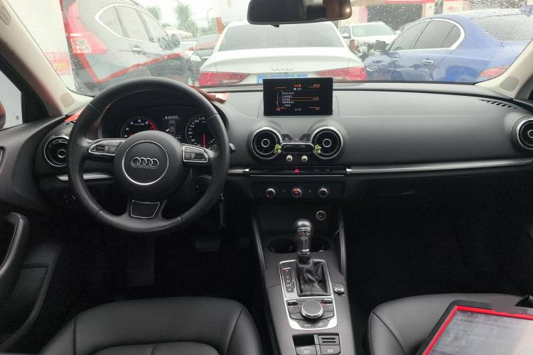 Used Audi A3 2015 Limousine 35 TFSI Millionth Anniversary Intelligent Leading Model Interior 2