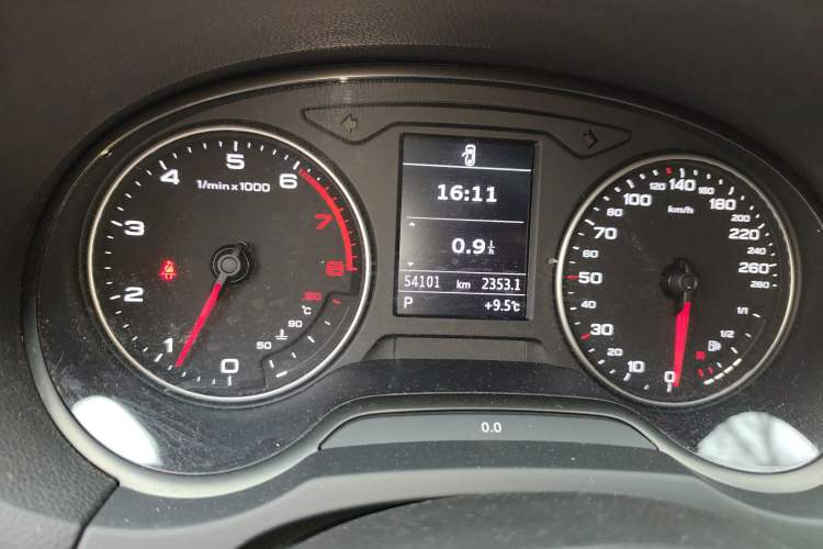 Used Audi A3 2015 Sportback 35 TFSI Millionth Anniversary Comfort Model Odometer Close Up