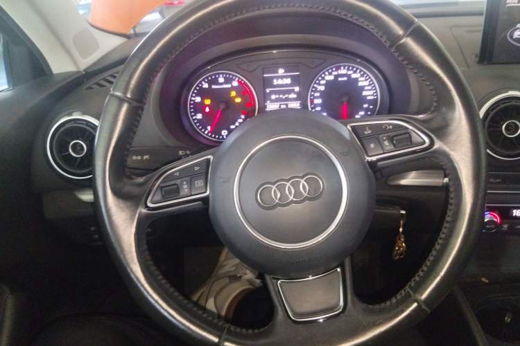 Used Audi A3 2015 Sportback 35 TFSI Millionth Anniversary Comfort Model Steering Wheel