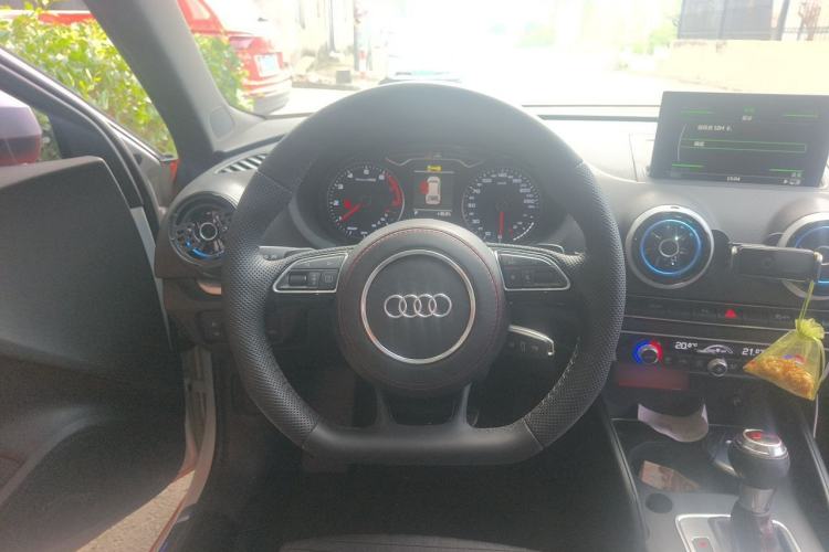 Used Audi A3 2015 Sportback 45 TFSI S line sports model Steering Wheel