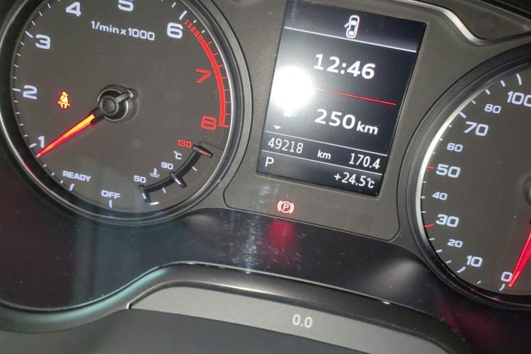 Used Audi A3 2015 Limousine 40 TFSI Automatic Comfort Model Odometer Close Up