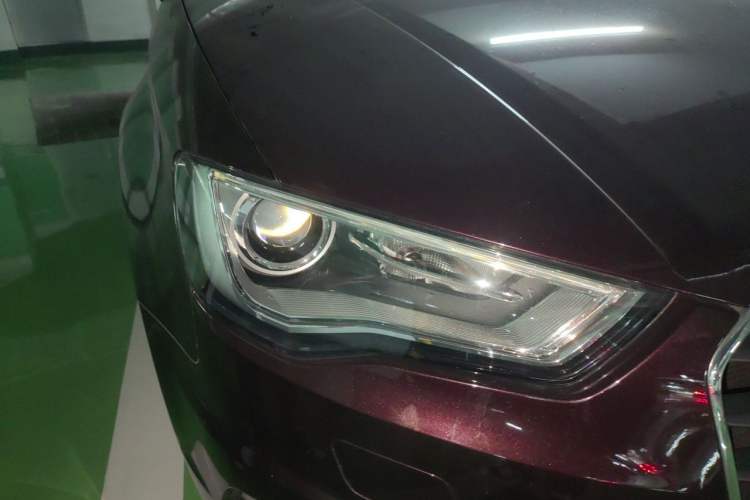 Used Audi A3 2015 Limousine 40 TFSI Automatic Comfort Model Right Front Headlight