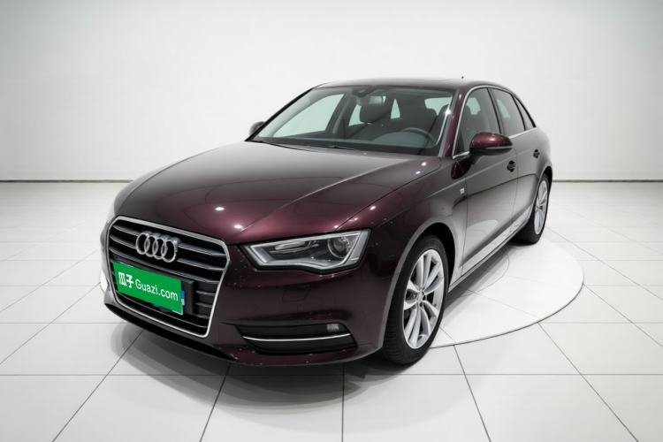 Używany Audi A3 2015 Sportback 35 TFSI Millionth Anniversary Intelligent Leading Model Guazi used car, China used car export, Used car for sale, Used cars, Cheapest cars for sale