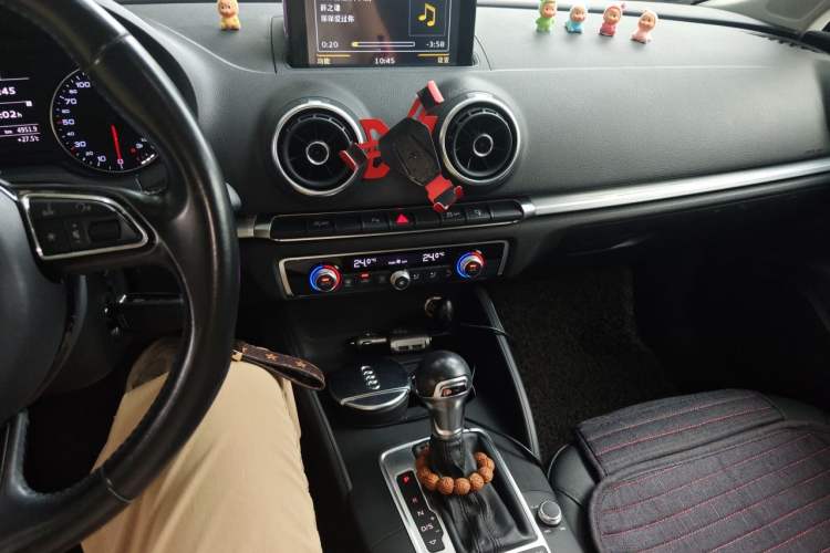 Used Audi A3 2015 Sportback 35 TFSI Millionth Anniversary Comfort Model Audio And AC Panel