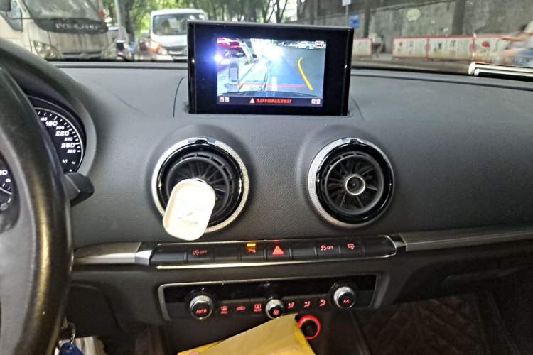 Used Audi A3 2015 Sportback 35 TFSI Millionth Anniversary Comfort Model Audio And AC Panel