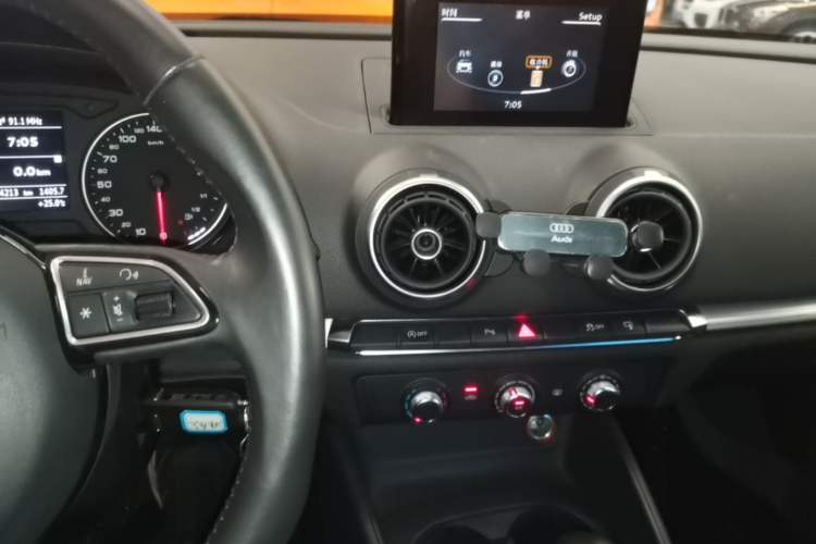 Used Audi A3 2015 Sportback 35 TFSI Millionth Anniversary Intelligent Leading Model Audio And AC Panel