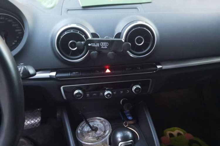 Used Audi A3 2015 Sportback 35 TFSI Millionth Anniversary Comfort Model Audio And AC Panel