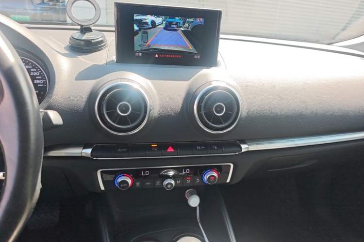 Used Audi A3 2015 Sportback 35 TFSI Millionth Anniversary Comfort Model Audio And AC Panel