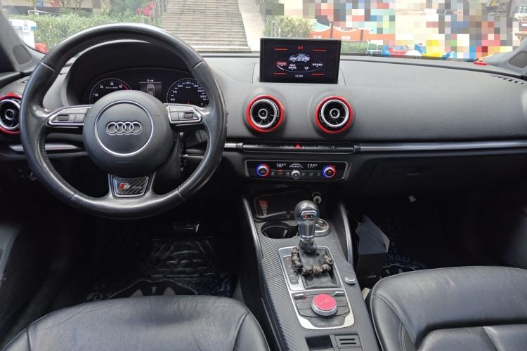 Used Audi A3 2015 Limousine 35 TFSI Millionth Anniversary Comfort Model Center Console