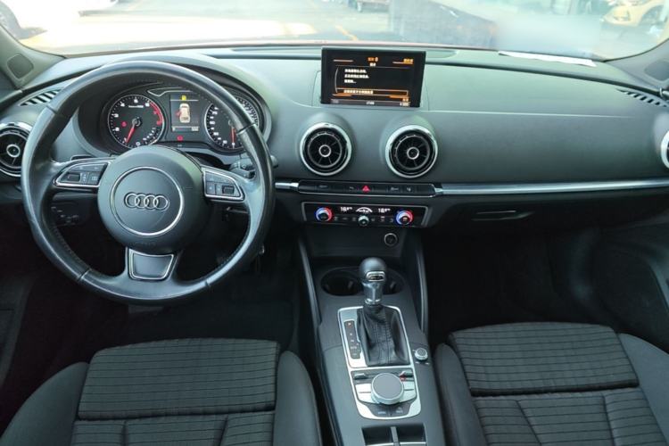 Used Audi A3 2015 Sportback 45 TFSI S line sports model Center Console