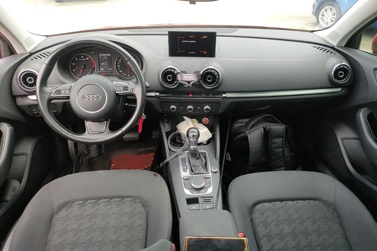 Used Audi A3 2015 Limousine 35 TFSI Millionth Anniversary Intelligent Leading Model Center Console