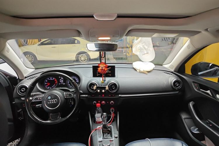 Used Audi A3 2015 Limousine 35 TFSI Millionth Anniversary Intelligent Leading Model Center Console