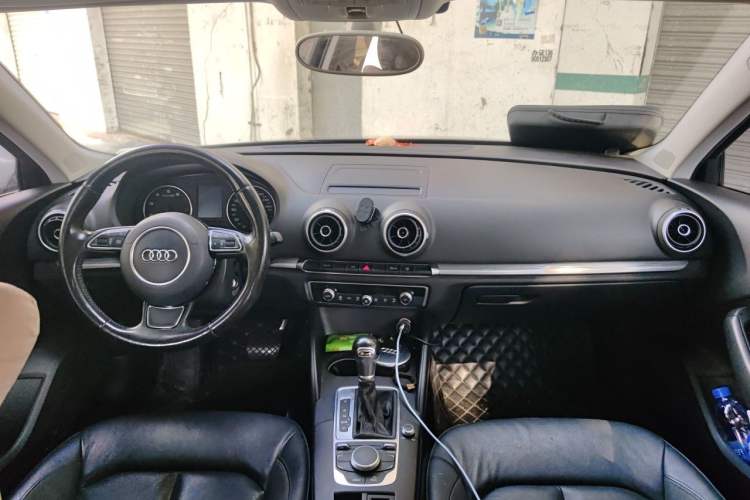 Used Audi A3 2015 Sportback 35 TFSI Millionth Anniversary Comfort Model Center Console