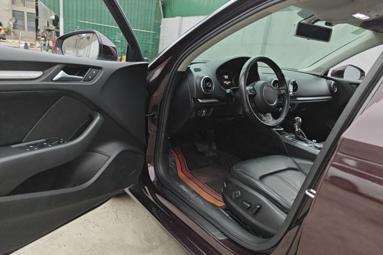 Used Audi A3 2015 Limousine 40 TFSI Automatic Comfort Model Driver Seat