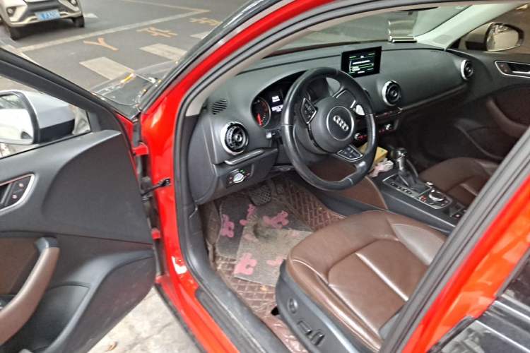 Used Audi A3 2015 Sportback 35 TFSI Millionth Anniversary Comfort Model Driver Seat