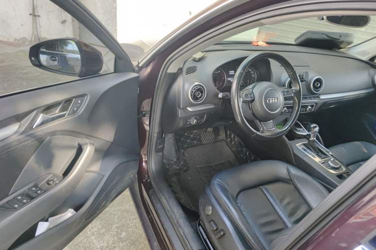 Used Audi A3 2015 Sportback 35 TFSI Millionth Anniversary Comfort Model Driver Seat