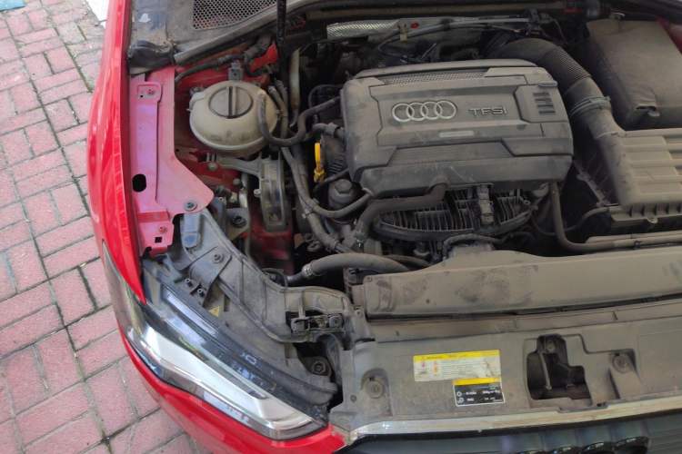 Used Audi A3 2015 Sportback 40 TFSI Automatic Comfort Model Engine Bay Right