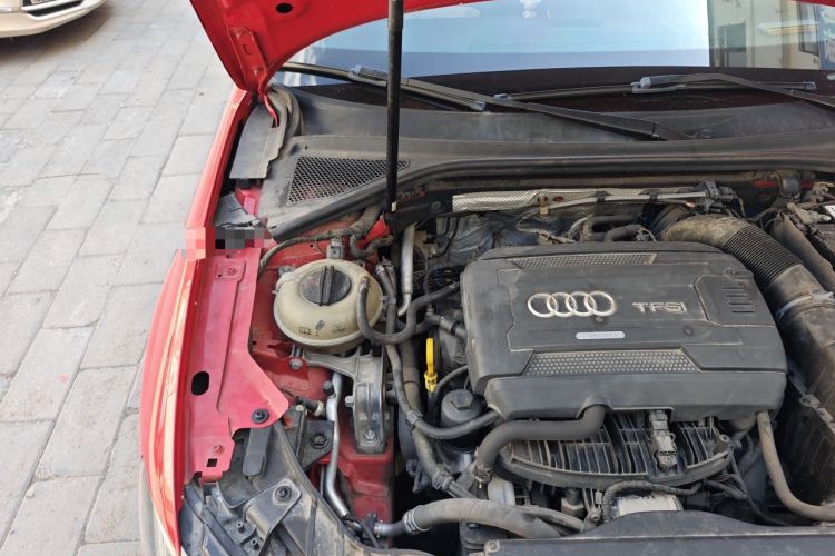 Used Audi A3 2015 Sportback 40 TFSI Automatic Comfort Model Engine Bay Right
