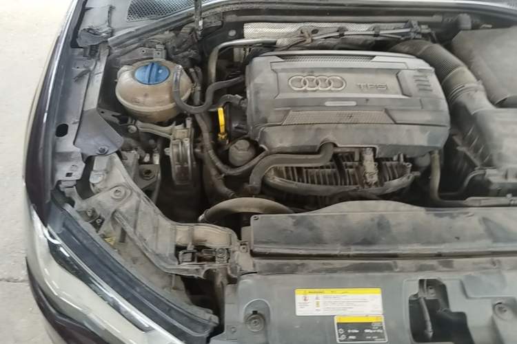 Used Audi A3 2015 Sportback 40 TFSI Automatic Comfort Model Engine Bay Right