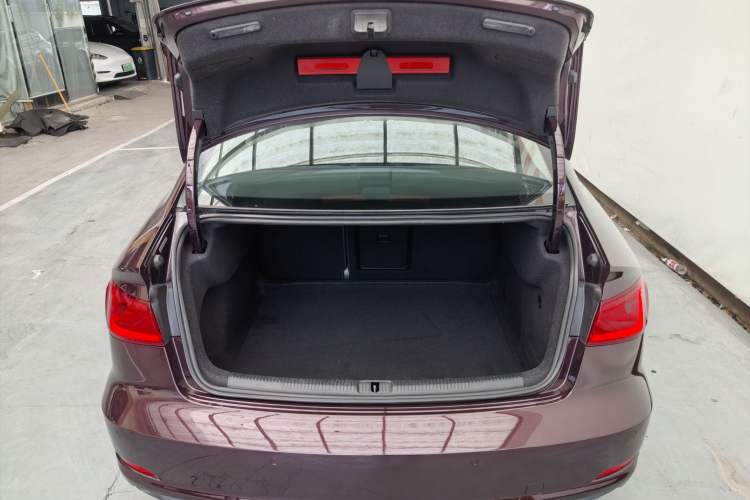 Used Audi A3 2015 Limousine 35 TFSI Millionth Anniversary Intelligent Leading Model Exterior 11