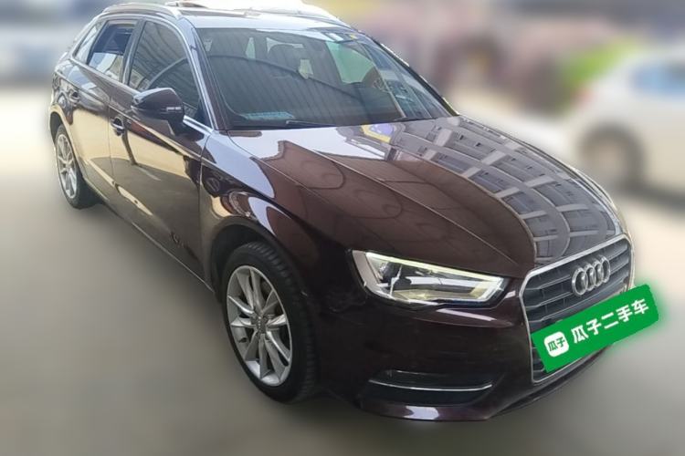 Used Audi A3 2015 Sportback 40 TFSI Automatic Comfort Model Front Right 45 Deg