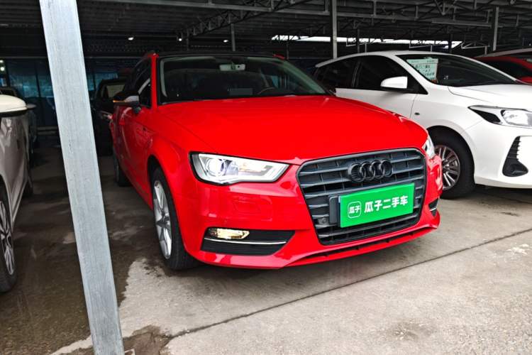 Used Audi A3 2015 Sportback 40 TFSI Automatic Comfort Model Front Right 45 Deg