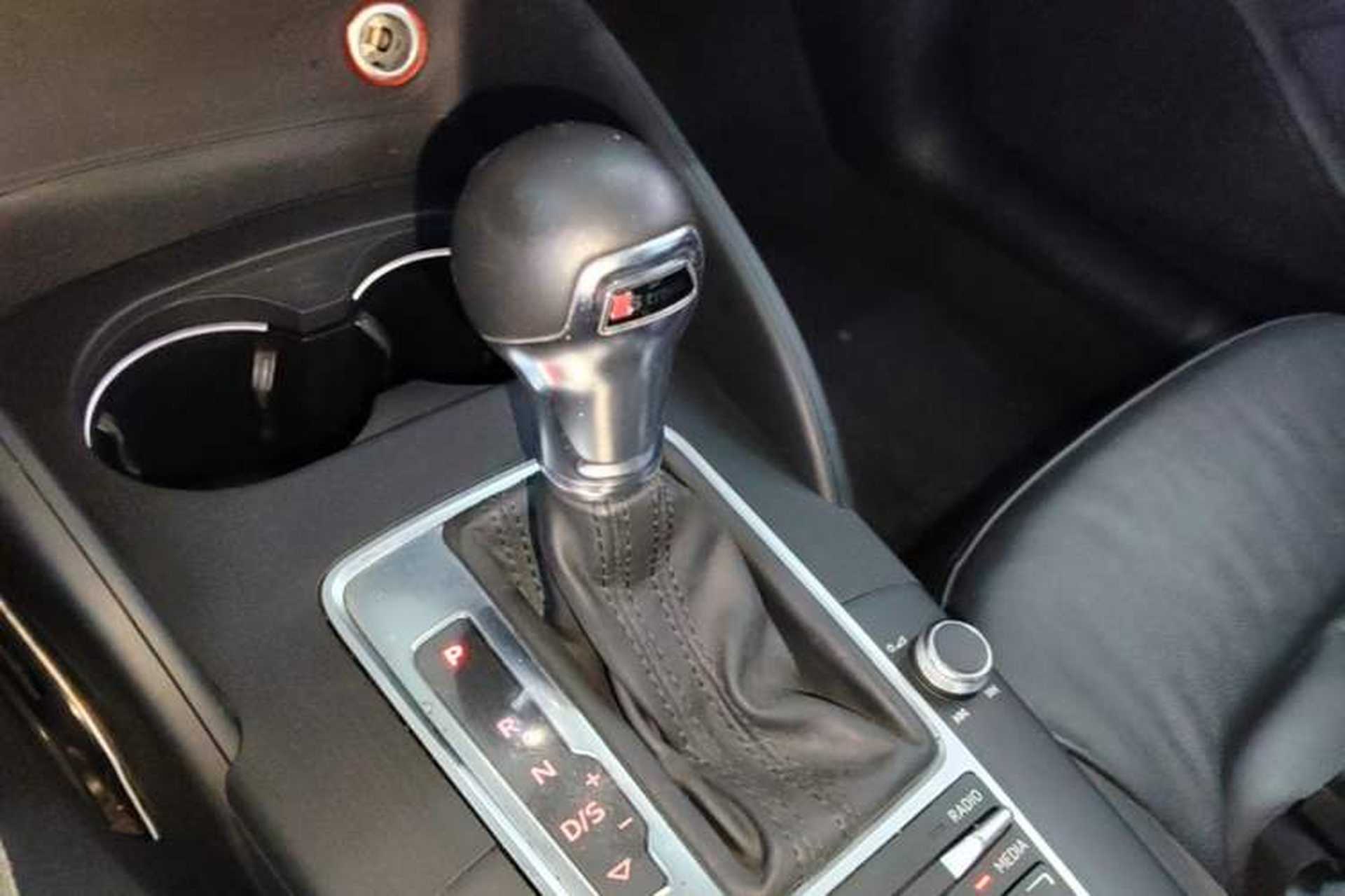 Used Audi A3 2015 Sportback 35 TFSI Millionth Anniversary Comfort Model Gear Lever