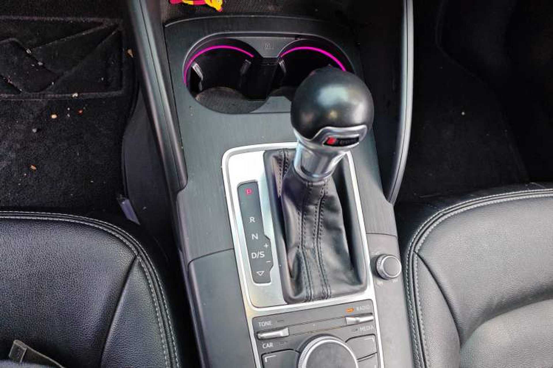 Used Audi A3 2015 Limousine 35 TFSI Millionth Anniversary Intelligent Leading Model Gear Lever
