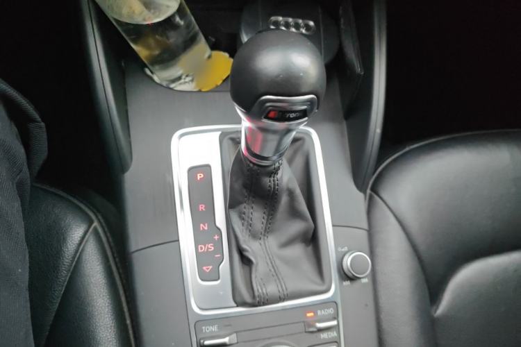 Used Audi A3 2015 Sportback 35 TFSI Millionth Anniversary Intelligent Leading Model Gear Lever