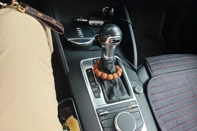 Used Audi A3 2015 Sportback 35 TFSI Millionth Anniversary Comfort Model Gear Lever