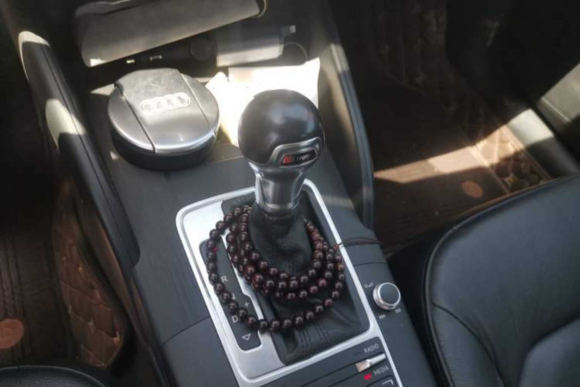 Used Audi A3 2015 Limousine 40 TFSI Automatic Comfort Model Gear Lever