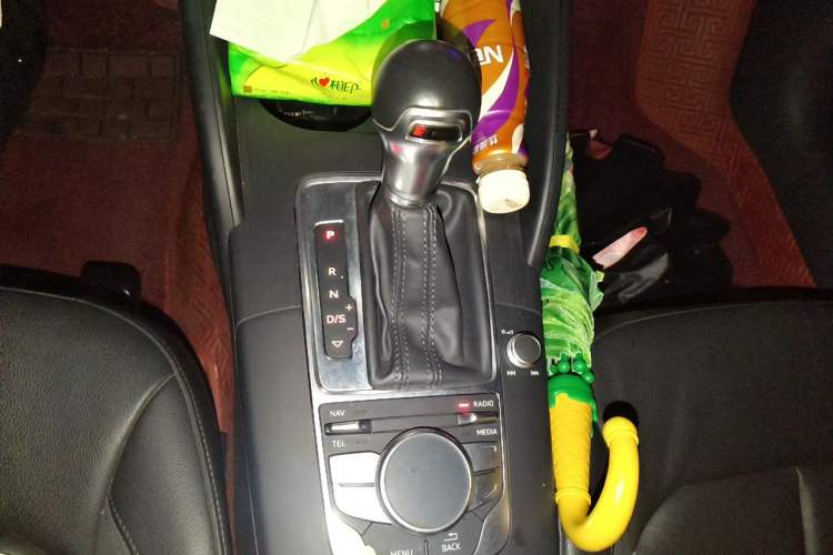 Used Audi A3 2015 Cabriolet 40 TFSI Gear Lever