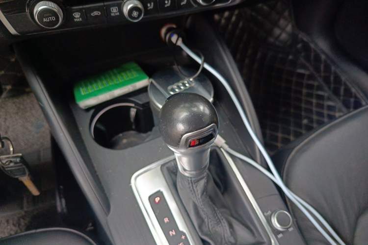 Used Audi A3 2015 Sportback 35 TFSI Millionth Anniversary Comfort Model Gear Lever