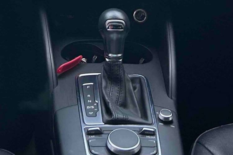 Used Audi A3 2015 Sportback 35 TFSI Millionth Anniversary Enjoyment Model Gear Lever