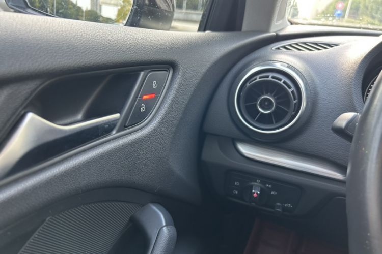 Used Audi A3 2015 Sportback 35 TFSI Millionth Anniversary Comfort Model Interior 2