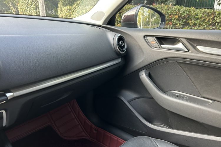 Used Audi A3 2015 Sportback 35 TFSI Millionth Anniversary Comfort Model Interior 3