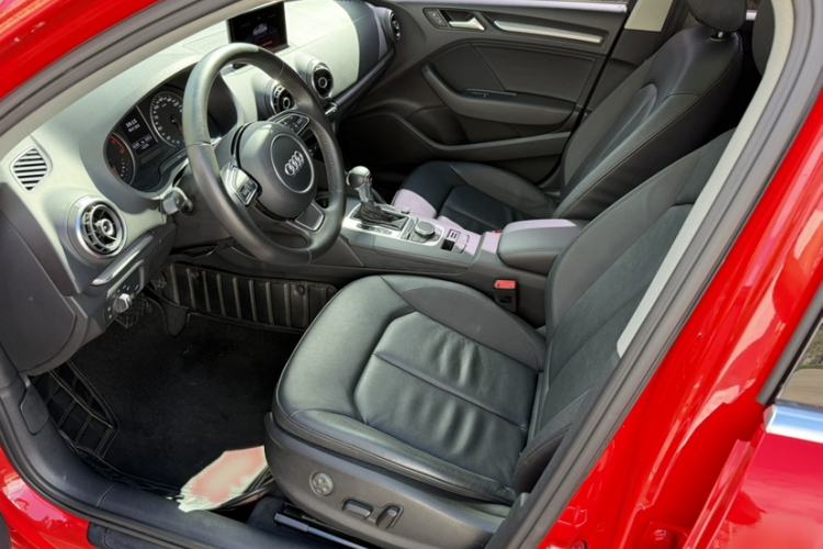 Used Audi A3 2015 Limousine 35 TFSI Millionth Anniversary Comfort Model Interior 3