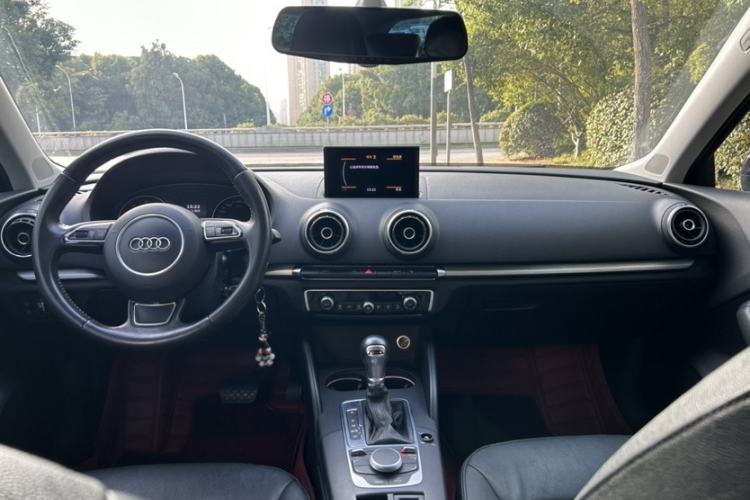 Used Audi A3 2015 Sportback 35 TFSI Millionth Anniversary Comfort Model Interior 4