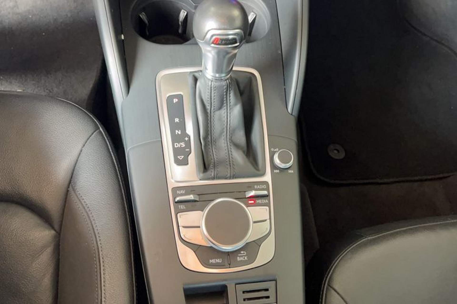 Used Audi A3 2015 Limousine 45 TFSI S line Luxury Model Interior 4